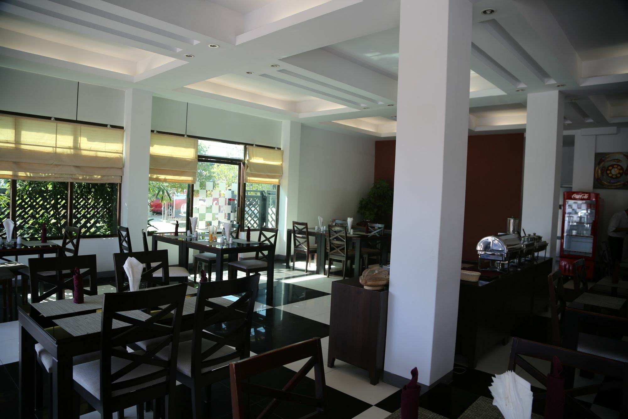 Hotel 72 Rangoon Buitenkant foto