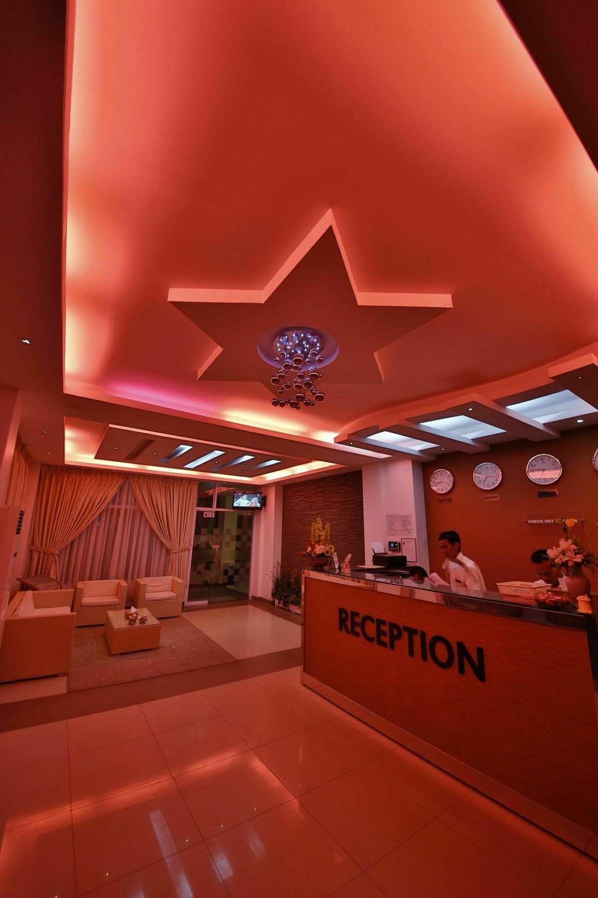 Hotel 72 Rangoon Buitenkant foto