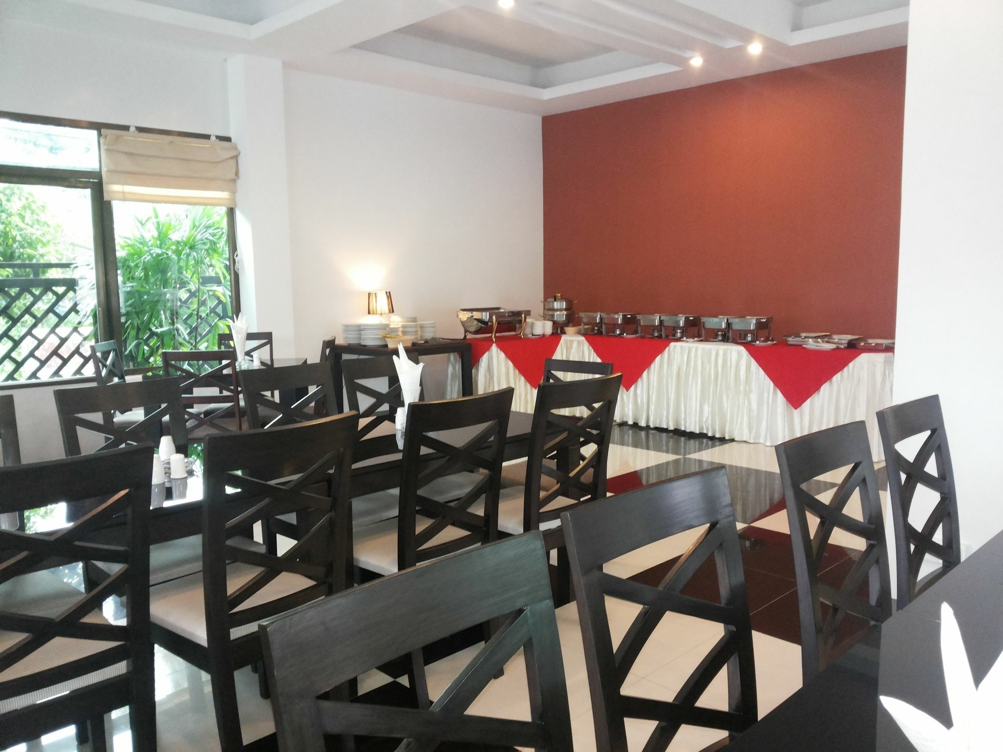 Hotel 72 Rangoon Buitenkant foto