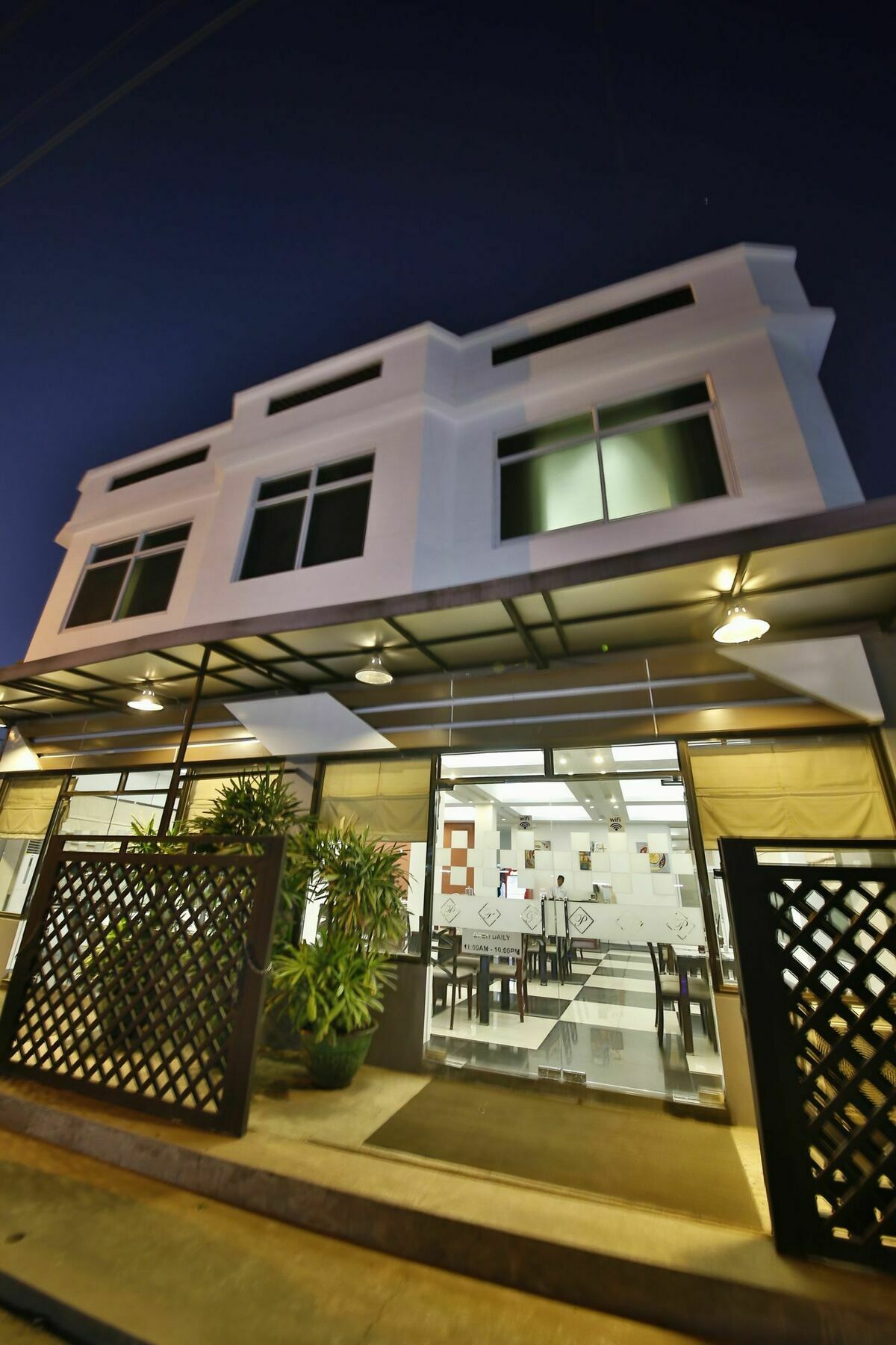 Hotel 72 Rangoon Buitenkant foto
