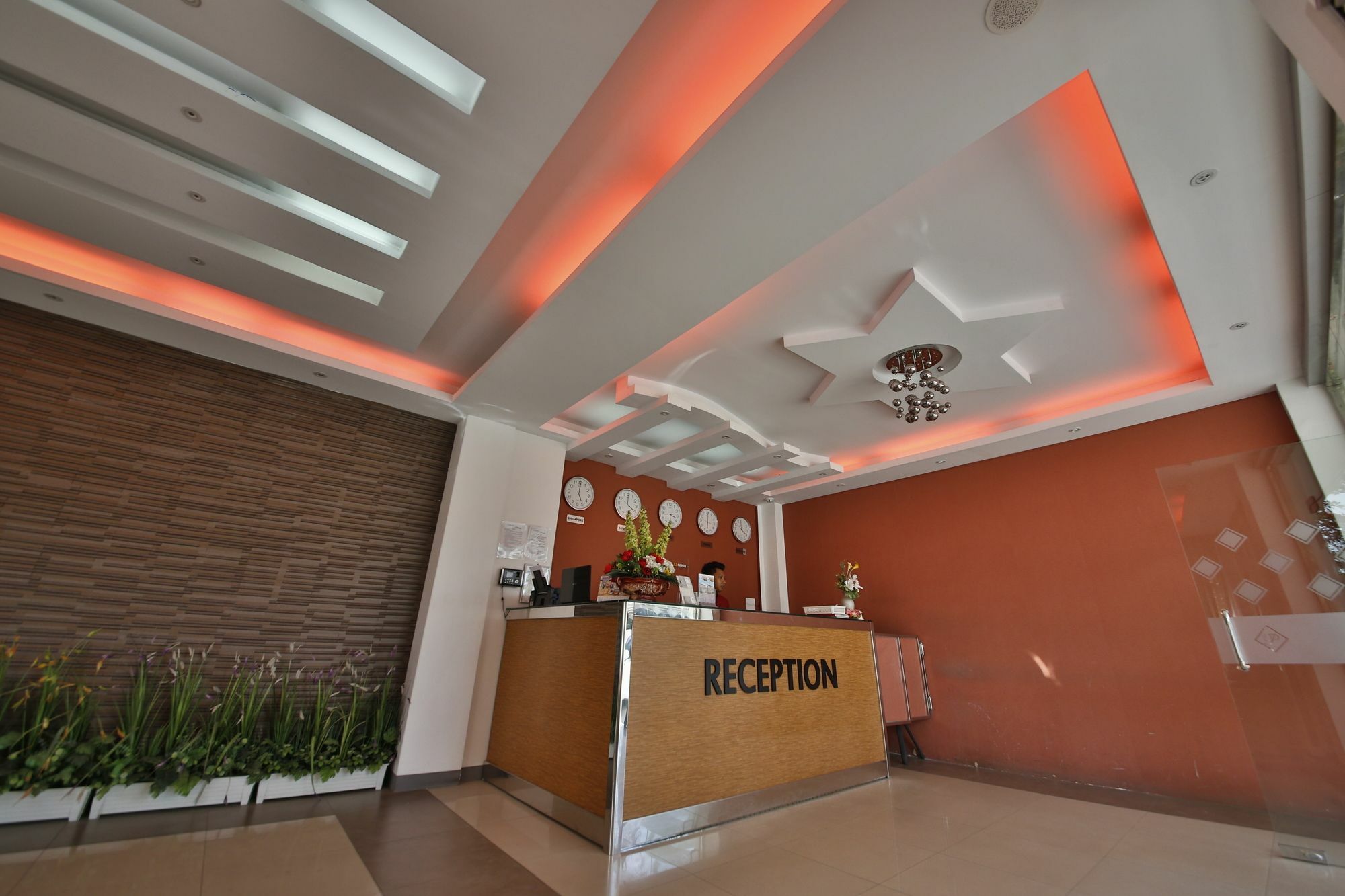 Hotel 72 Rangoon Buitenkant foto